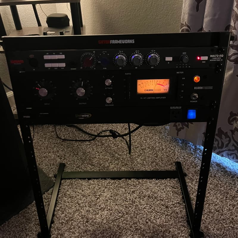 Outboard rack — WA73-EQ preamp and 76-KT limiting amplifier